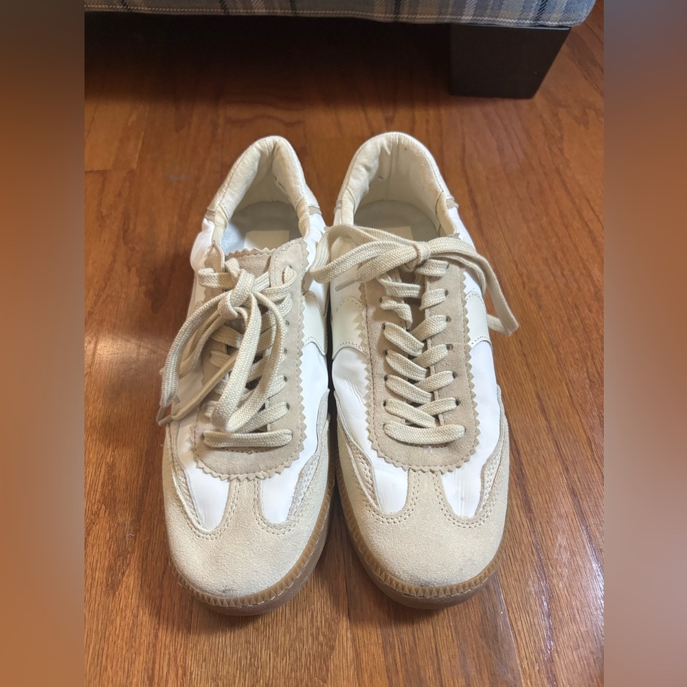 Dolce Vita Size 8 Notice Sneakers Ivory Multi Nylon